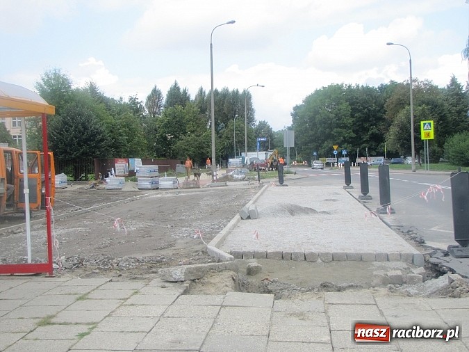 Zdjęcie w galerii na portalu naszraciborz.pl: Pierwszy etap prac wokół SP 15 dobiega końca wiadomości z regionu