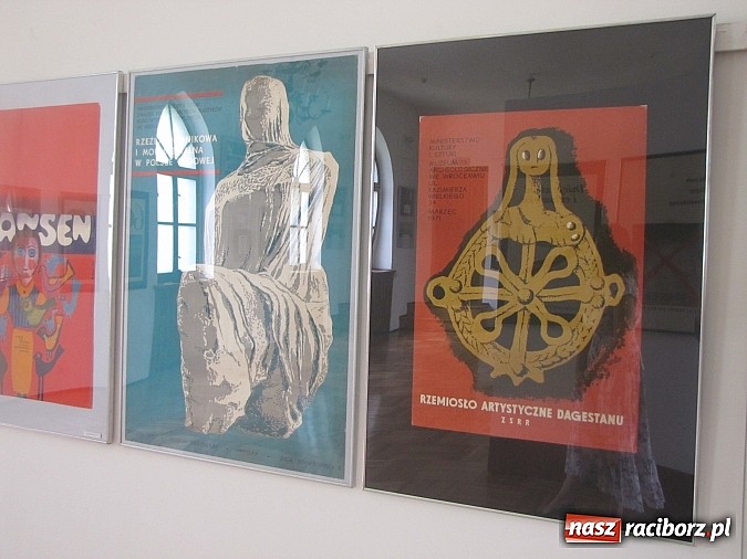 Zdjęcie w galerii na portalu naszraciborz.pl: Zakopane, Rzeszów, Stara Święta na plakacie. Nowa wystawa w raciborskim Muzeum wiadomości z regionu