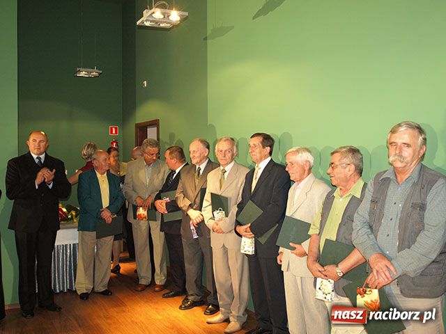Zdjęcie w galerii na portalu naszraciborz.pl: Rafako: uroczystości Dnia Energetyka wiadomości z regionu