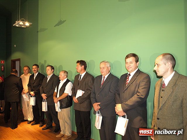 Zdjęcie w galerii na portalu naszraciborz.pl: Rafako: uroczystości Dnia Energetyka wiadomości z regionu