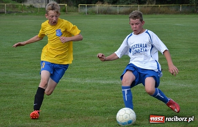 Zdjęcie w galerii na portalu naszraciborz.pl: Sparing w Jankowicach. Zwycięstwo i cenny remis. Jedlińsk nadal bez porażki! wiadomości z regionu