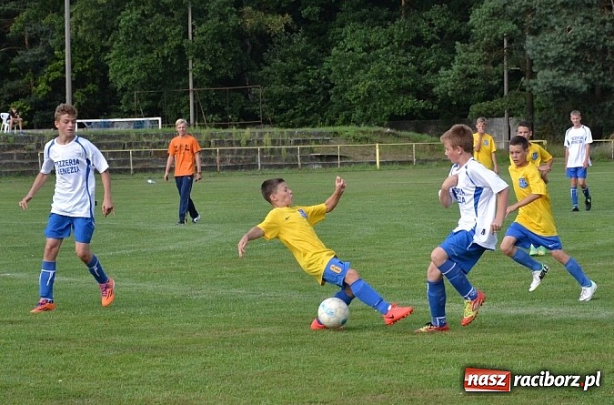 Zdjęcie w galerii na portalu naszraciborz.pl: Sparing w Jankowicach. Zwycięstwo i cenny remis. Jedlińsk nadal bez porażki! wiadomości z regionu