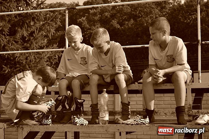 Zdjęcie w galerii na portalu naszraciborz.pl: Sparing w Jankowicach. Zwycięstwo i cenny remis. Jedlińsk nadal bez porażki! wiadomości z regionu