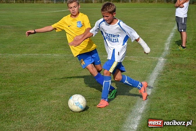 Zdjęcie w galerii na portalu naszraciborz.pl: Sparing w Jankowicach. Zwycięstwo i cenny remis. Jedlińsk nadal bez porażki! wiadomości z regionu