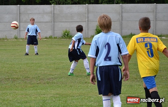 Zdjęcie w galerii na portalu naszraciborz.pl: Sparing w Jankowicach. Zwycięstwo i cenny remis. Jedlińsk nadal bez porażki! wiadomości z regionu