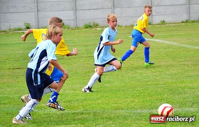 Zdjęcie w galerii na portalu naszraciborz.pl: Sparing w Jankowicach. Zwycięstwo i cenny remis. Jedlińsk nadal bez porażki! wiadomości z regionu