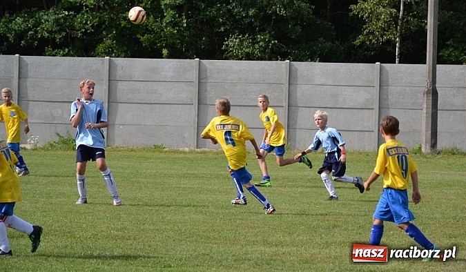 Zdjęcie w galerii na portalu naszraciborz.pl: Sparing w Jankowicach. Zwycięstwo i cenny remis. Jedlińsk nadal bez porażki! wiadomości z regionu
