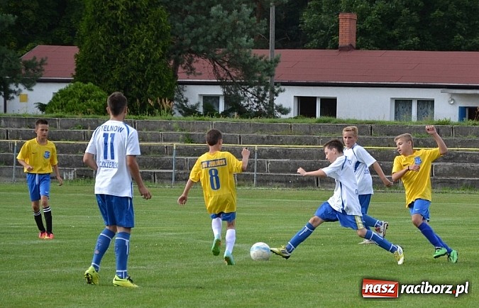 Zdjęcie w galerii na portalu naszraciborz.pl: Sparing w Jankowicach. Zwycięstwo i cenny remis. Jedlińsk nadal bez porażki! wiadomości z regionu