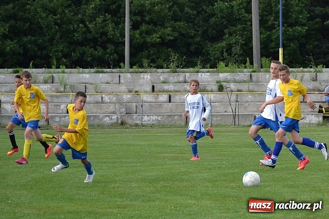 Zdjęcie w galerii na portalu naszraciborz.pl: Sparing w Jankowicach. Zwycięstwo i cenny remis. Jedlińsk nadal bez porażki! wiadomości z regionu