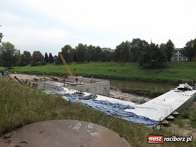 Zdjęcie w galerii na portalu naszraciborz.pl: Przystań kajakowa nabiera kształt&oacute;w wiadomości z regionu