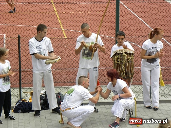 Zdjęcie w galerii na portalu naszraciborz.pl: MiPBP Racibórz: Capoeira w amazońskiej puszczy! wiadomości z regionu