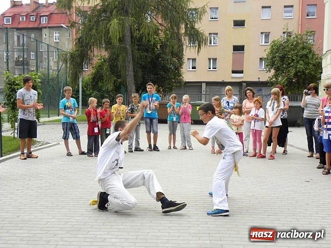 Zdjęcie w galerii na portalu naszraciborz.pl: MiPBP Racibórz: Capoeira w amazońskiej puszczy! wiadomości z regionu
