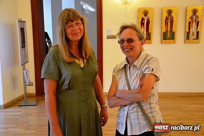 Zdjęcie w galerii na portalu naszraciborz.pl: Sztuka pr&oacute;bowania - wernisaż wystawy prac Grzegorza Tomasiaka na zamku wiadomości z regionu