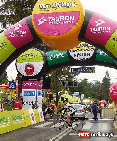 Zdjęcie w galerii na portalu naszraciborz.pl: Proboszcz z Rud - ksiądz Rafał Wyleżoł - wystartował w Tour de Pologne! wiadomości z regionu