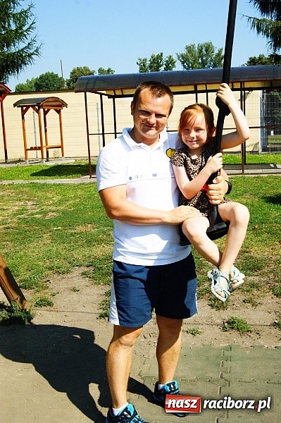 Zdjęcie w galerii na portalu naszraciborz.pl: Chętni ćwiczyli pod okiem fachowca wiadomości z regionu