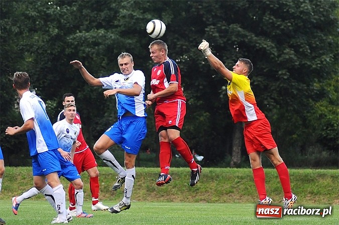Zdjęcie w galerii na portalu naszraciborz.pl: Remis Rafako na inaugurację sezonu wiadomości z regionu