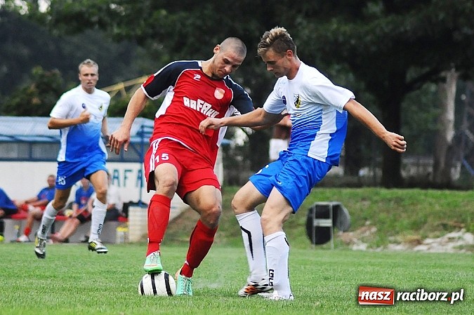 Zdjęcie w galerii na portalu naszraciborz.pl: Remis Rafako na inaugurację sezonu wiadomości z regionu