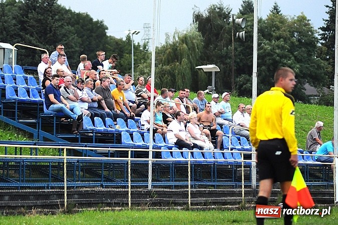 Zdjęcie w galerii na portalu naszraciborz.pl: Remis Rafako na inaugurację sezonu wiadomości z regionu