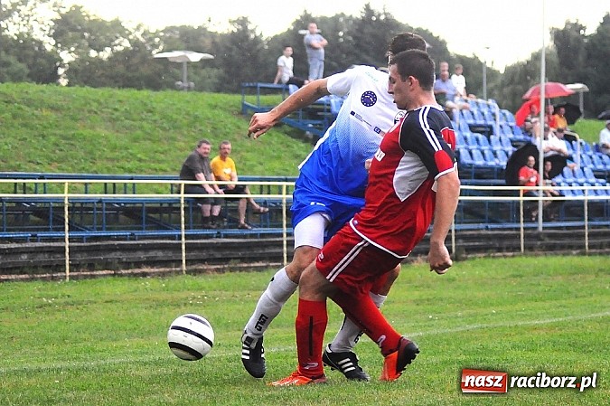 Zdjęcie w galerii na portalu naszraciborz.pl: Remis Rafako na inaugurację sezonu wiadomości z regionu