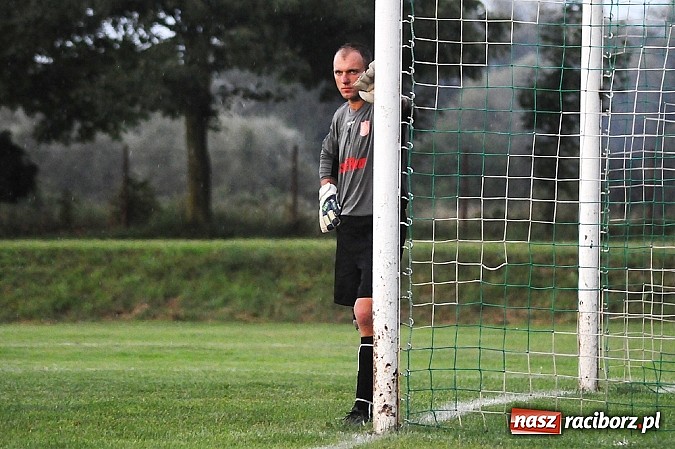 Zdjęcie w galerii na portalu naszraciborz.pl: Remis Rafako na inaugurację sezonu wiadomości z regionu