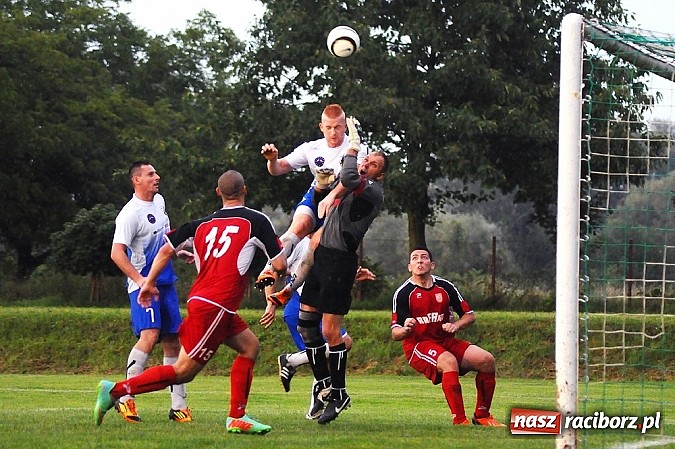 Zdjęcie w galerii na portalu naszraciborz.pl: Remis Rafako na inaugurację sezonu wiadomości z regionu