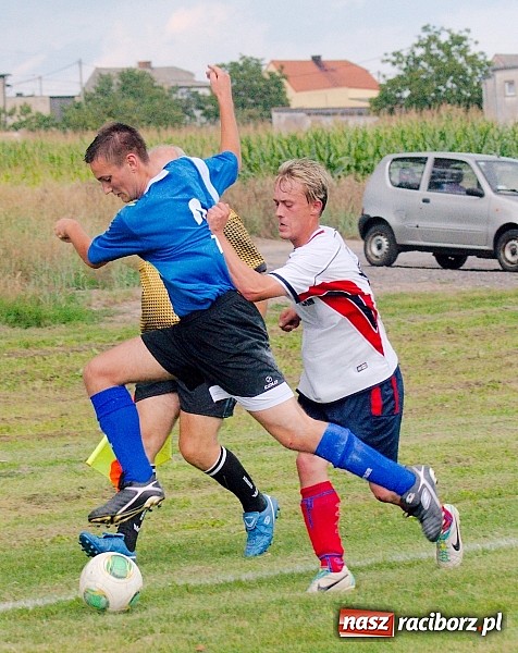 Zdjęcie w galerii na portalu naszraciborz.pl: A klasa: Dwa oblicza Cyprzanowa. Niebo zapłakało nad porażką Studziennej wiadomości z regionu