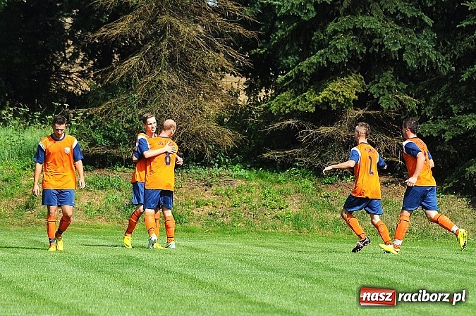 Zdjęcie w galerii na portalu naszraciborz.pl: A klasa: Pietrowice grały, Gamów strzelał wiadomości z regionu