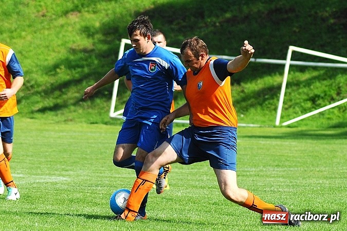 Zdjęcie w galerii na portalu naszraciborz.pl: A klasa: Pietrowice grały, Gamów strzelał wiadomości z regionu