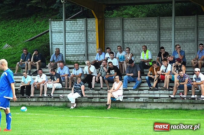 Zdjęcie w galerii na portalu naszraciborz.pl: A klasa: Pietrowice grały, Gamów strzelał wiadomości z regionu