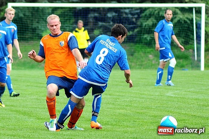 Zdjęcie w galerii na portalu naszraciborz.pl: A klasa: Pietrowice grały, Gamów strzelał wiadomości z regionu