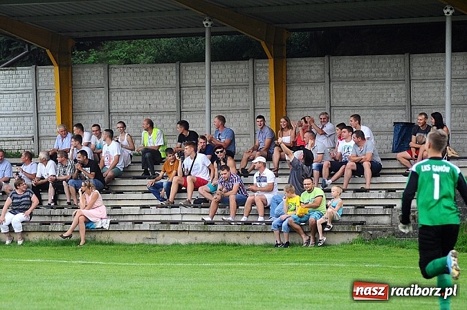 Zdjęcie w galerii na portalu naszraciborz.pl: A klasa: Pietrowice grały, Gamów strzelał wiadomości z regionu
