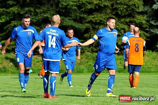 Zdjęcie w galerii na portalu naszraciborz.pl: A klasa: Pietrowice grały, Gamów strzelał wiadomości z regionu