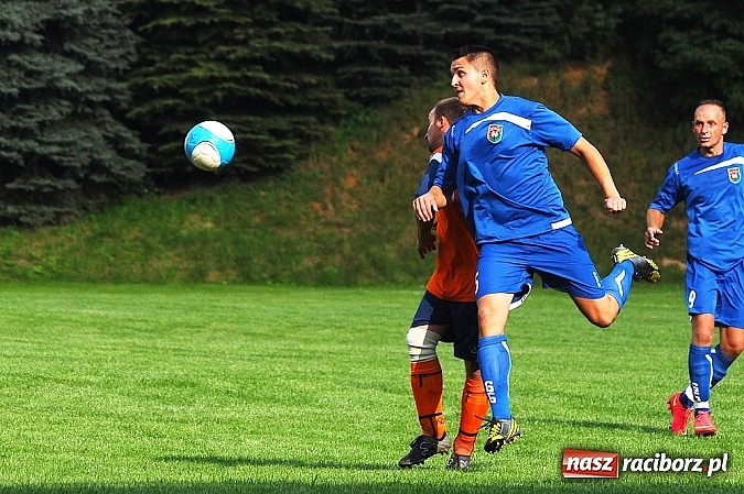 Zdjęcie w galerii na portalu naszraciborz.pl: A klasa: Pietrowice grały, Gamów strzelał wiadomości z regionu