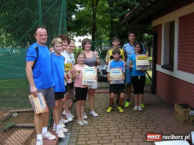 Zdjęcie w galerii na portalu naszraciborz.pl: Rodzinny turniej deblowy w tenisie wiadomości z regionu