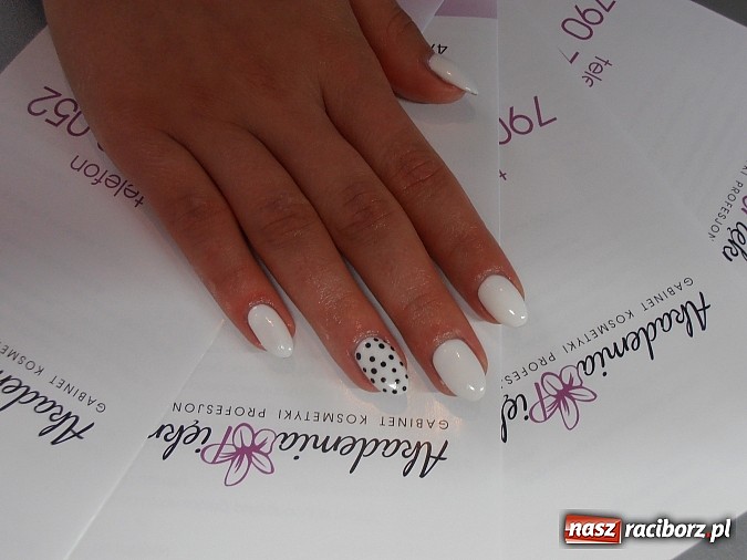 Zdjęcie w galerii na portalu naszraciborz.pl: Nowości w Akademii Piękna. Poczuj się kr&oacute;lową lata wiadomości z regionu