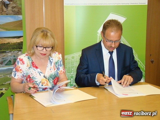 Zdjęcie w galerii na portalu naszraciborz.pl: III faza modernizacji i rozbudowy kanalizacji w Jaworznie wiadomości z regionu