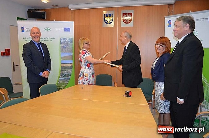 Zdjęcie w galerii na portalu naszraciborz.pl: Rozszerzenie europejskiego projektu kanalizacyjnego w Łaziskach Górnych  wiadomości z regionu