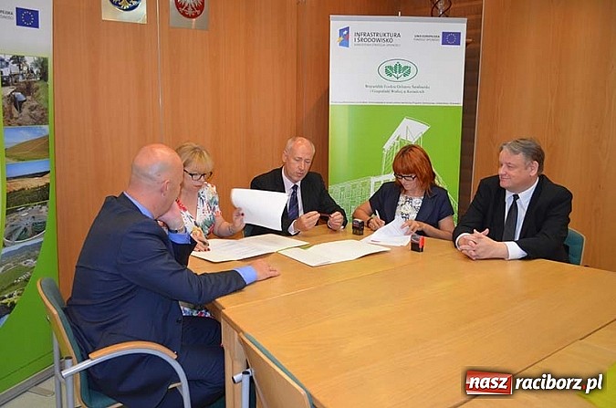 Zdjęcie w galerii na portalu naszraciborz.pl: Rozszerzenie europejskiego projektu kanalizacyjnego w Łaziskach Górnych  wiadomości z regionu