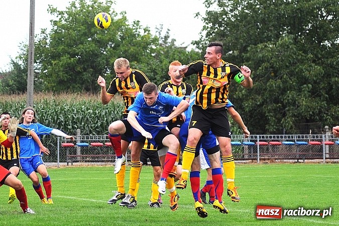 Zdjęcie w galerii na portalu naszraciborz.pl: LKS Krzyżanowice bez szans w starciu z Silesią wiadomości z regionu