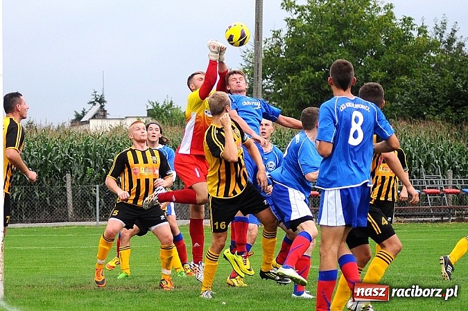 Zdjęcie w galerii na portalu naszraciborz.pl: LKS Krzyżanowice bez szans w starciu z Silesią wiadomości z regionu