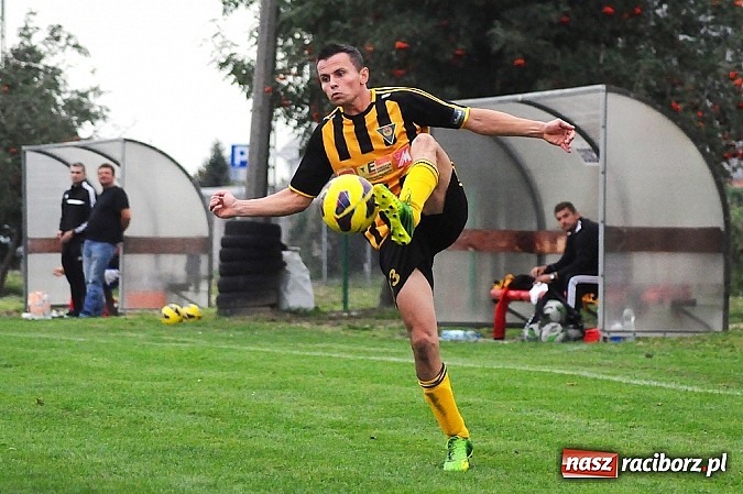 Zdjęcie w galerii na portalu naszraciborz.pl: LKS Krzyżanowice bez szans w starciu z Silesią wiadomości z regionu