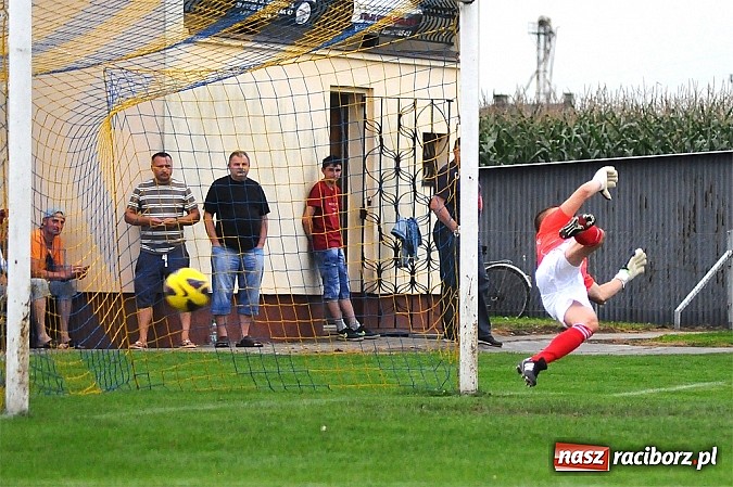 Zdjęcie w galerii na portalu naszraciborz.pl: LKS Krzyżanowice bez szans w starciu z Silesią wiadomości z regionu