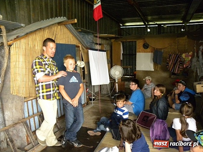 Zdjęcie w galerii na portalu naszraciborz.pl: Cały świat w jeden dzień... wiadomości z regionu