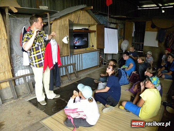 Zdjęcie w galerii na portalu naszraciborz.pl: Cały świat w jeden dzień... wiadomości z regionu