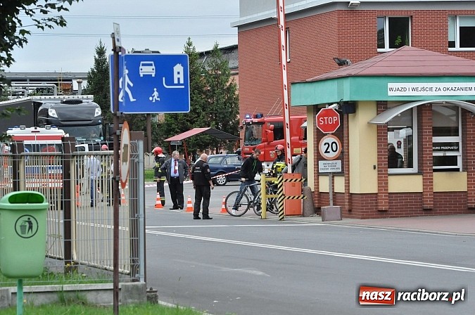 Zdjęcie w galerii na portalu naszraciborz.pl: Chemicy z Bielska-Białej wezwani do zbadania przesyłki z Anglii dostarczonej do Rafako wiadomości z regionu