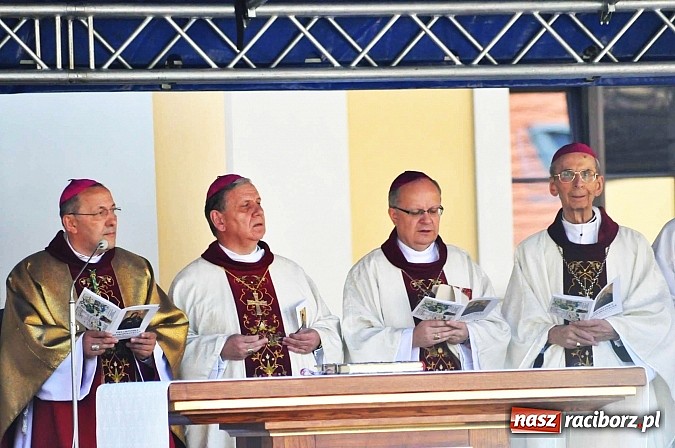 Zdjęcie w galerii na portalu naszraciborz.pl: Wiara jest jak satelita dla systemu nawigacji wiadomości z regionu