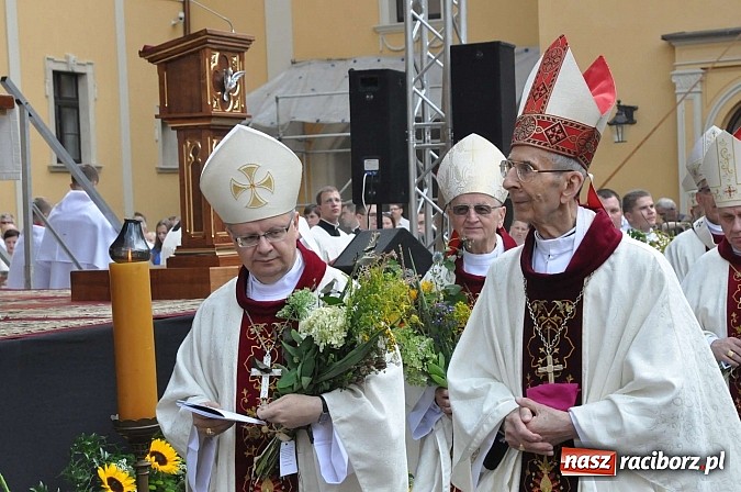 Zdjęcie w galerii na portalu naszraciborz.pl: Wiara jest jak satelita dla systemu nawigacji wiadomości z regionu