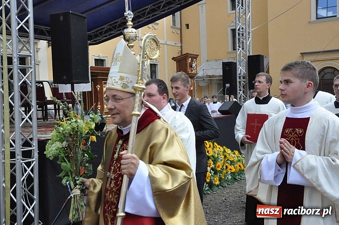 Zdjęcie w galerii na portalu naszraciborz.pl: Wiara jest jak satelita dla systemu nawigacji wiadomości z regionu