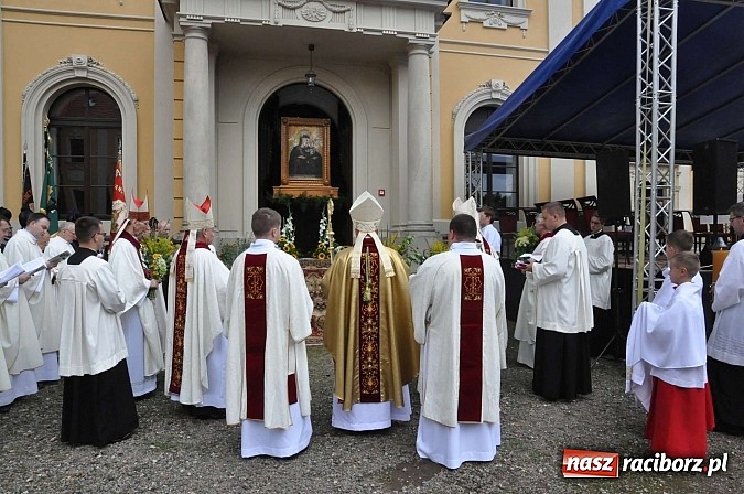 Zdjęcie w galerii na portalu naszraciborz.pl: Wiara jest jak satelita dla systemu nawigacji wiadomości z regionu
