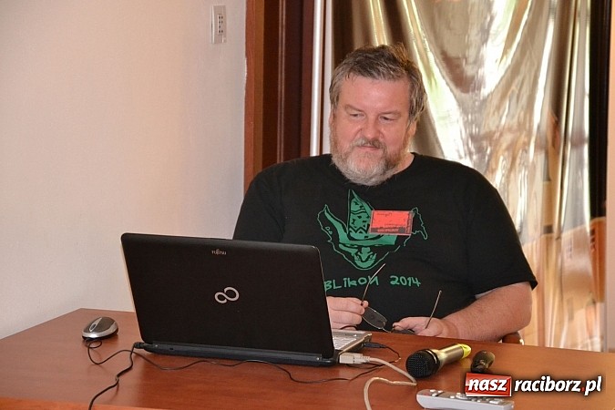 Zdjęcie w galerii na portalu naszraciborz.pl: Przewodas spotkał się z czytelnikami na zamku wiadomości z regionu